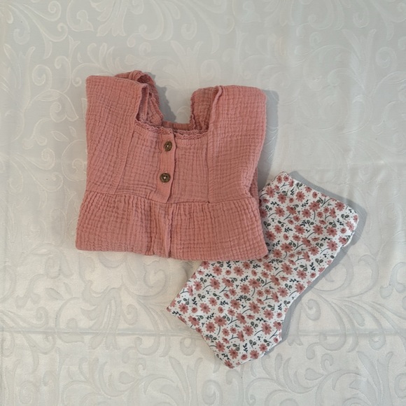 🌟3/$15🌟 EUC Rabbit + Bear Matching Set. 18 Mo - Picture 8 of 8